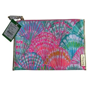 Lilly Pulitzer Seaspray Pouch. Colorful Seashell Clutch Style # 96637